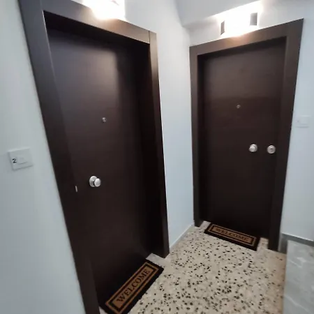 Petmeza 2 F Daire Aigio